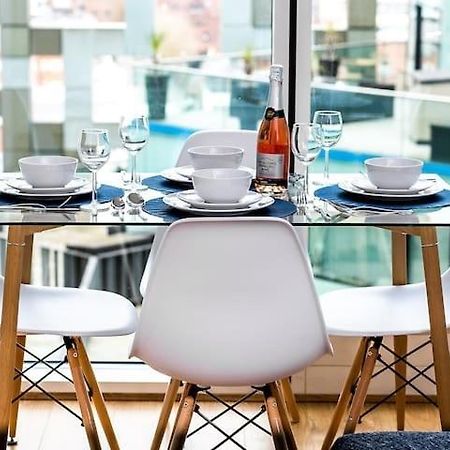 Pluxa Azure Cubic - Azure Cityview, Corporate Stays Welcome Birmingam Exterior foto