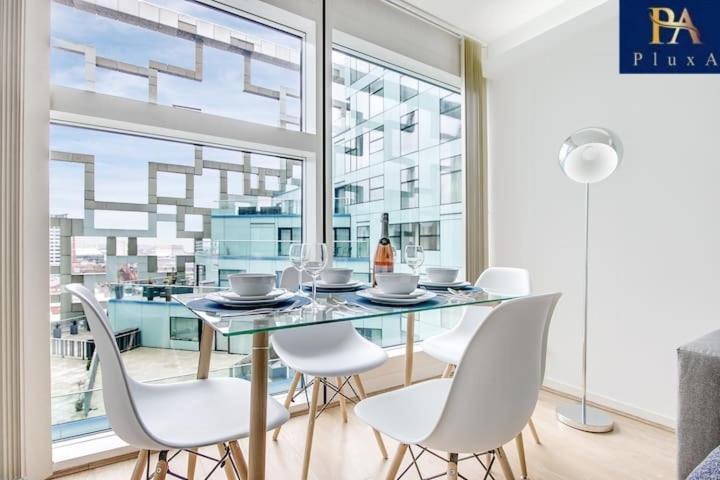 Pluxa Azure Cubic - Azure Cityview, Corporate Stays Welcome Birmingam Exterior foto