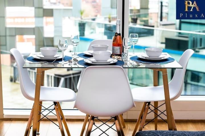 Pluxa Azure Cubic - Azure Cityview, Corporate Stays Welcome Birmingam Exterior foto