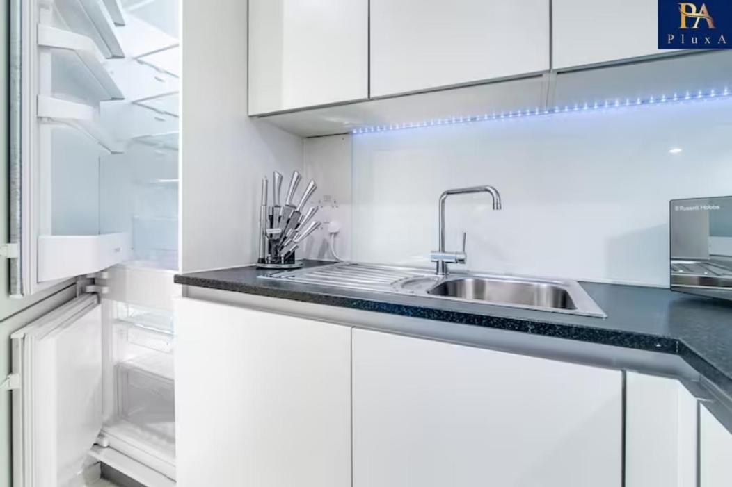 Pluxa Azure Cubic - Azure Cityview, Corporate Stays Welcome Birmingam Exterior foto