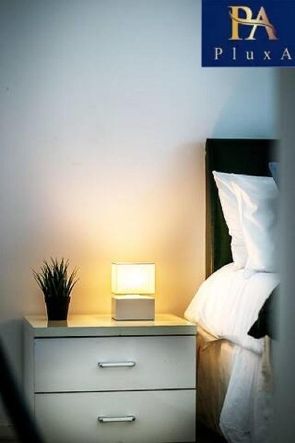 Pluxa Azure Cubic - Azure Cityview, Corporate Stays Welcome Birmingam Exterior foto